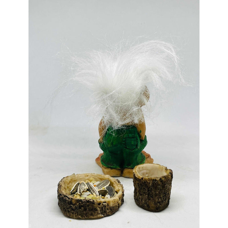 Troll Kindness + Feeder 9cm National Resin Figure