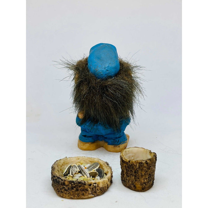 Polizeitroll + Futterspender, 11 cm große Figur aus Nationalharz.
