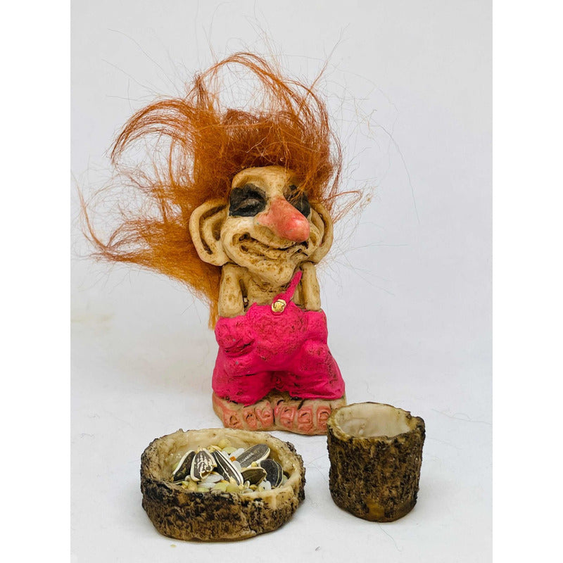 Gay Troll + Feeder 10 cm National Resin Figure