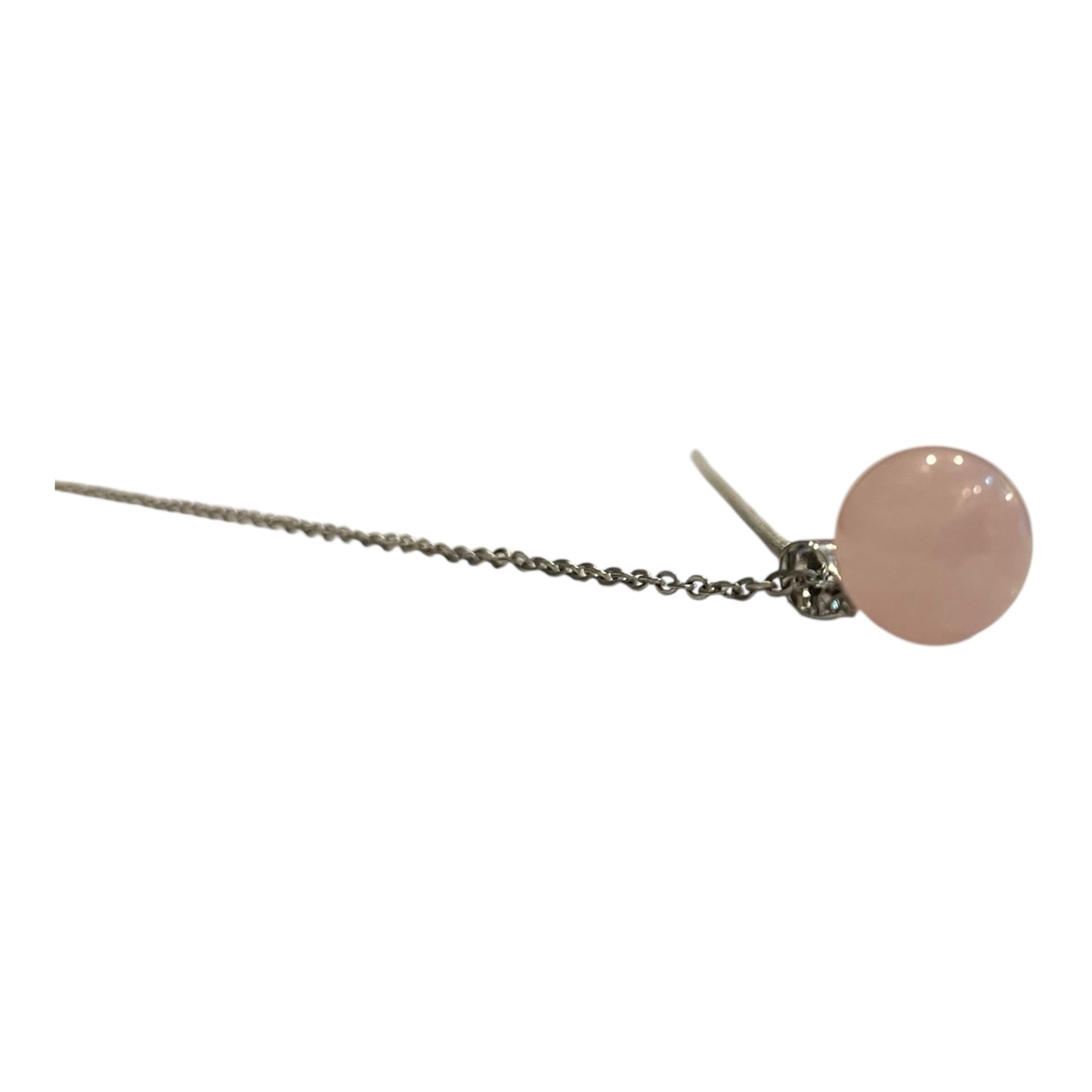 cuarzo en esfera con cadena de acero