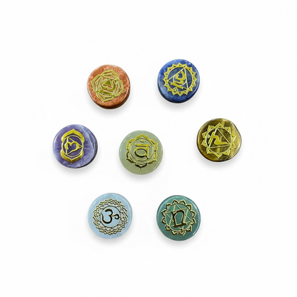 7 Chakren Quarz in Goldfolie eingraviert