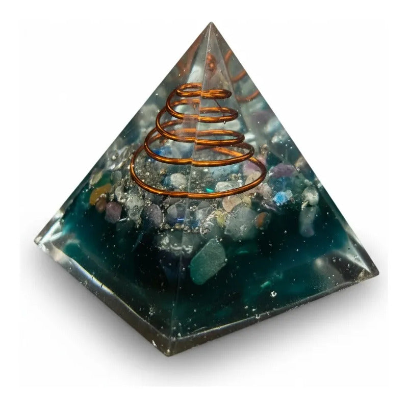 Piramide Orgonita 5 Cm De Altura Verde by HEREJE