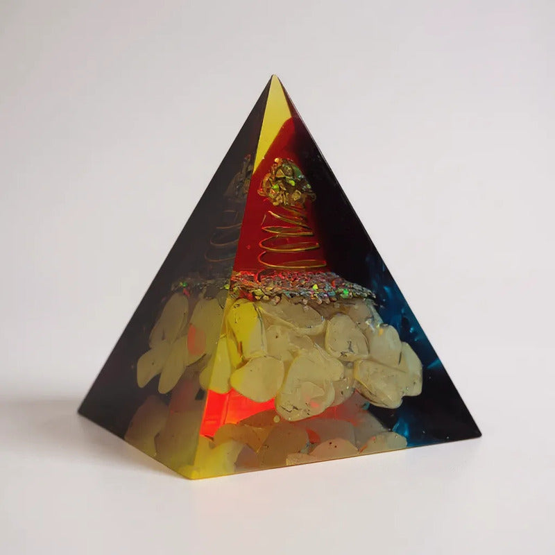 Piramides De Resina Pulida Varios Modelos 8.5x7x7 Cm