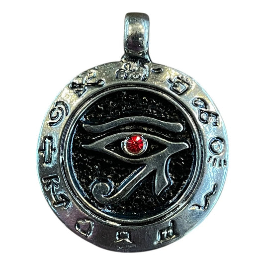 Dije Medalla Ojo De Horus Egipcio Amuleto De Protección 4cm Plateado
