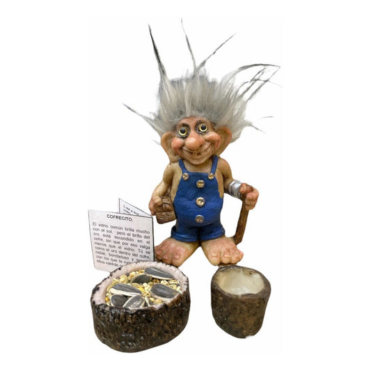 Troll Chest + Feeders + Seeds 10.5cm High.