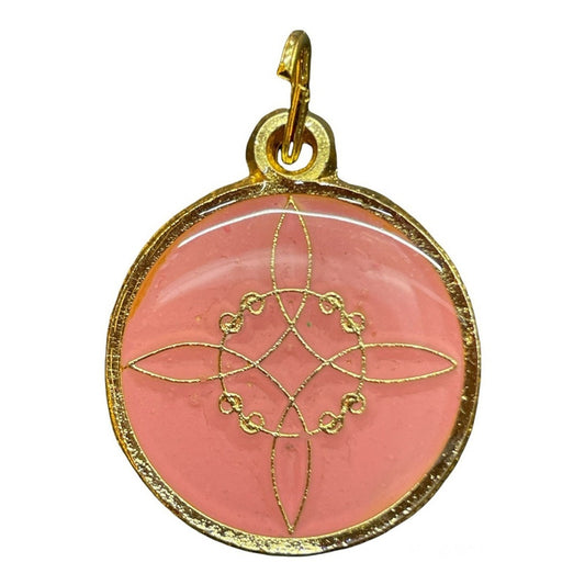 Witches Knot Pendant Encapsulated With The 7 Gold Plated Metals