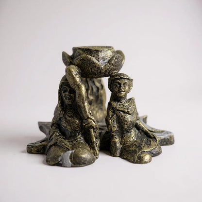 Triple Diosa Escultura De Resina Cascada De Humo 7cm Altura