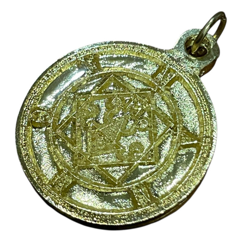 Mammon 30mm Troquelado Dije Encapsulado.