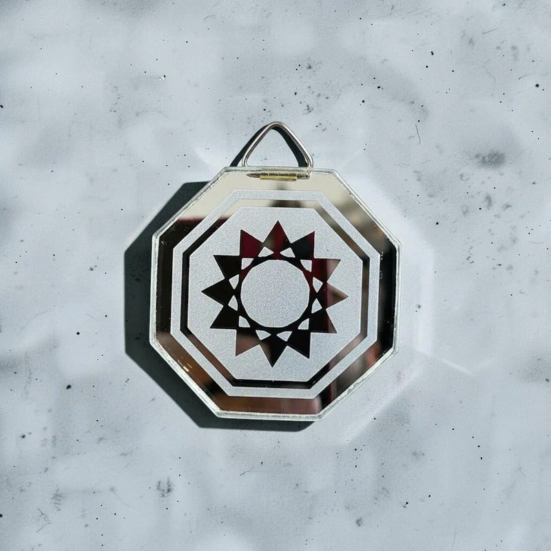 Espejo Octagonal, Grabado Con Símbolos Esotéricos De 5 Cm Estrella De 12 Picos by HEREJE