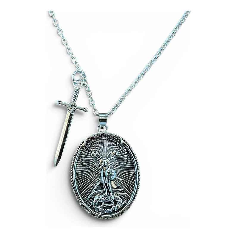 Collar Con Dije Medalla San Miguel Arcángel Acero Inoxidable Plateado