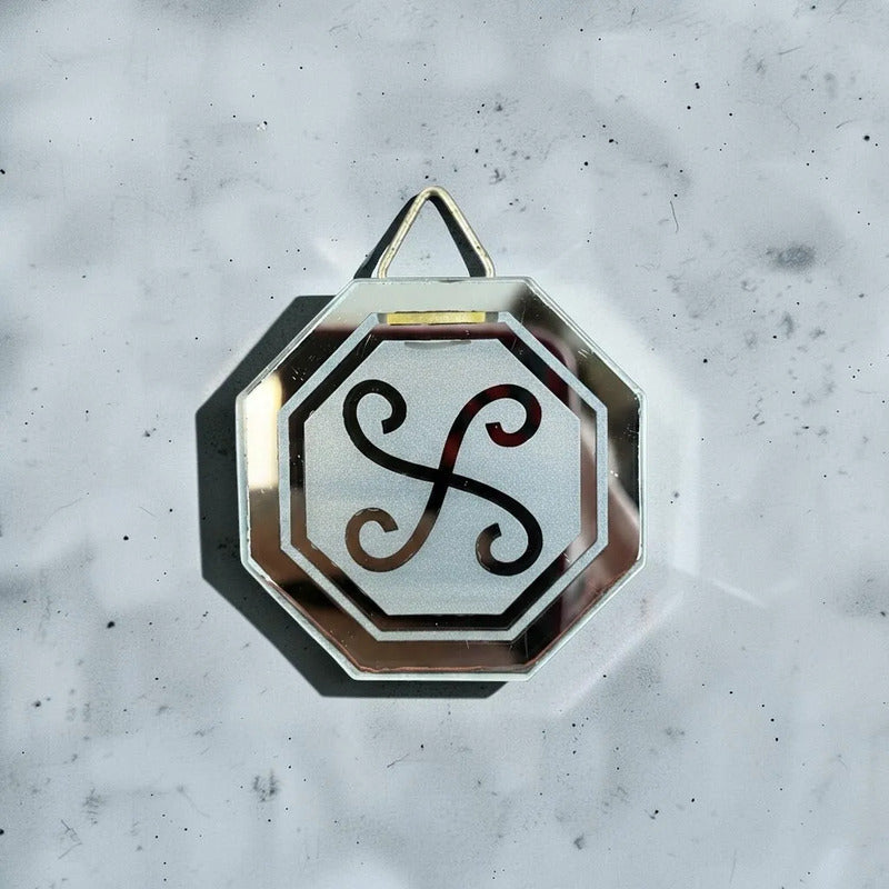 Espejo Octagonal, Grabado Con Símbolos Esotéricos De 5 Cm Mundifar by HEREJE