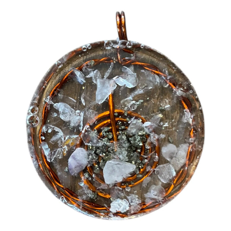 Dije De Resina Con Cobre Y Cuarzo. Cho Ku Rei Amatista by HEREJE