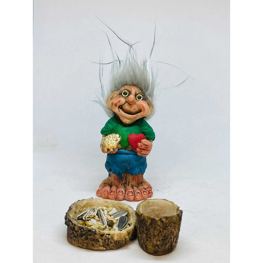 Troll Money and Love + 9 cm High Feeder in National Resin