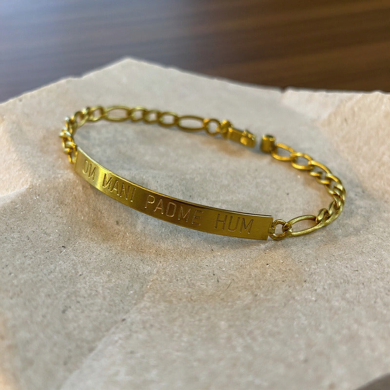 Esclava De Tumbaga Grabada Con El Om Mani Padme Hum