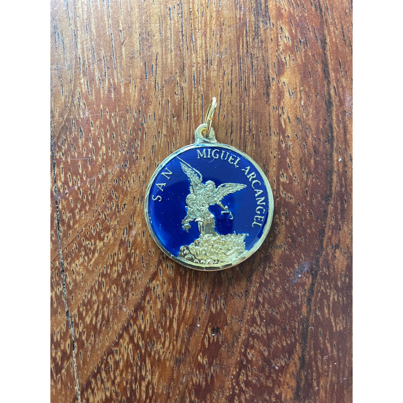 San Miguel Medalla Dorada Y Encapsulada 30mm Varios Colores