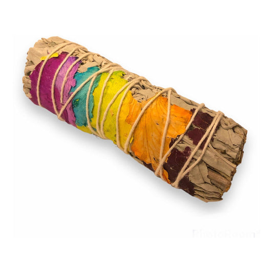 Salbei-Räucherstäbchen mit Rosenblüten