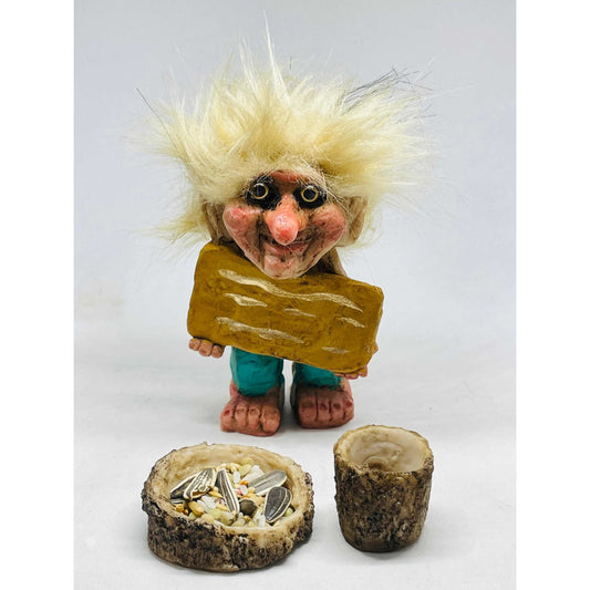 Troll Good News 11 Cm National Resin Figure.