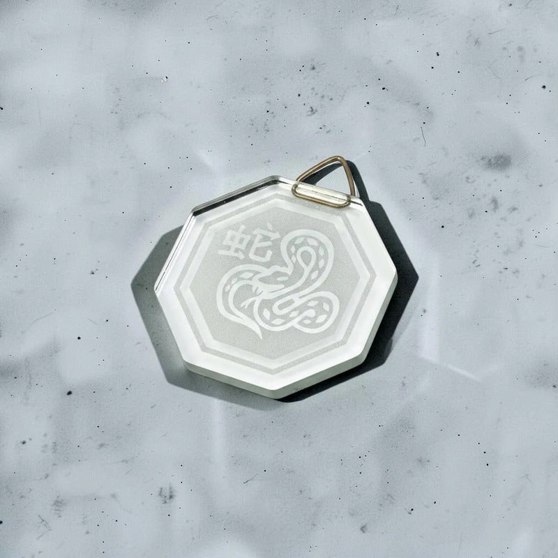 Espejo Octagonal, Grabado Con Símbolos Esotéricos De 5 Cm Serpienta by HEREJE