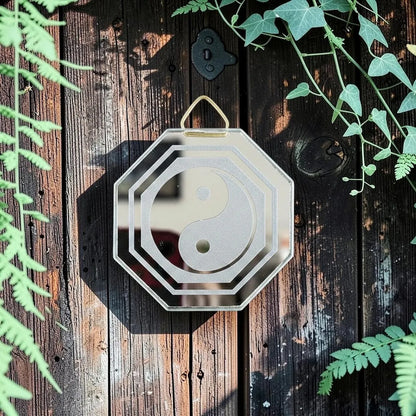 Espejo Octagonal, Grabado Con Símbolos Esotéricos De 5 Cm Yin Yan by HEREJE