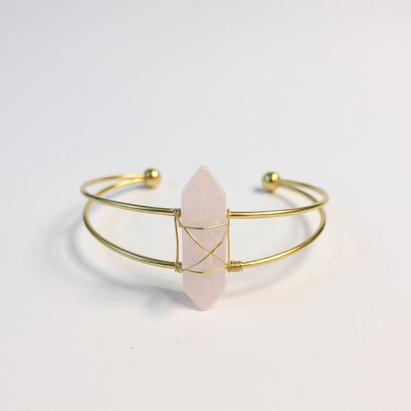 Brazalete Con Cuarzo En Punta Chapado En Color Dorado