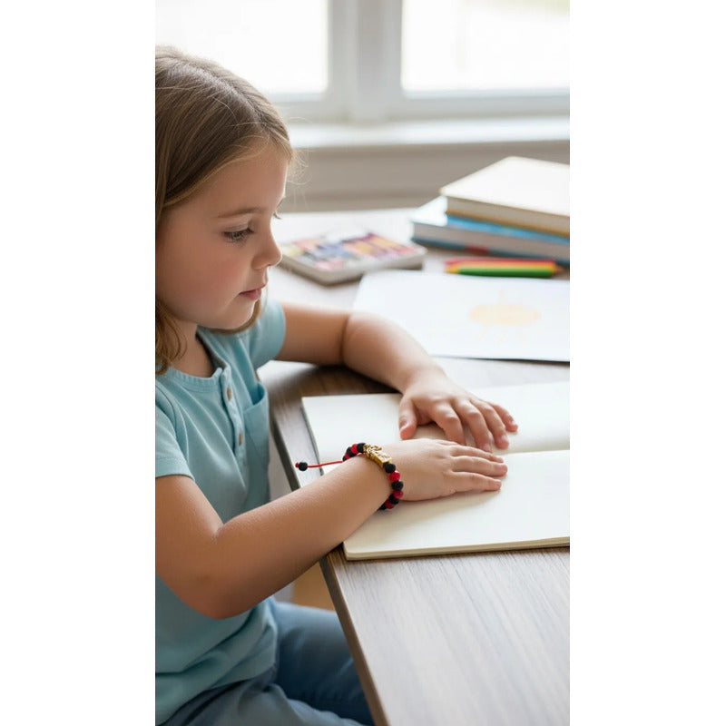 Pulsera Virgen De Guadalupe O San Judas Hilo Rojo Ajustable San Judas 7 Cm