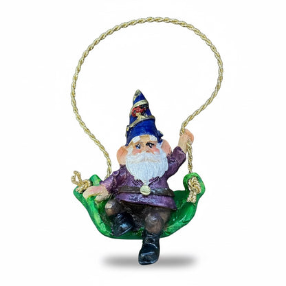 Gnomo En Columpio Figura De Resina Decorativa De 9cm De Alto