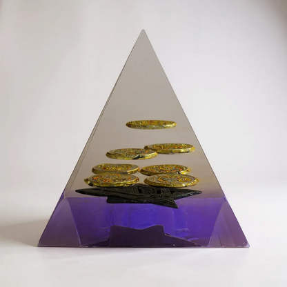 Hochwertige Orgonitpyramide 13 cm